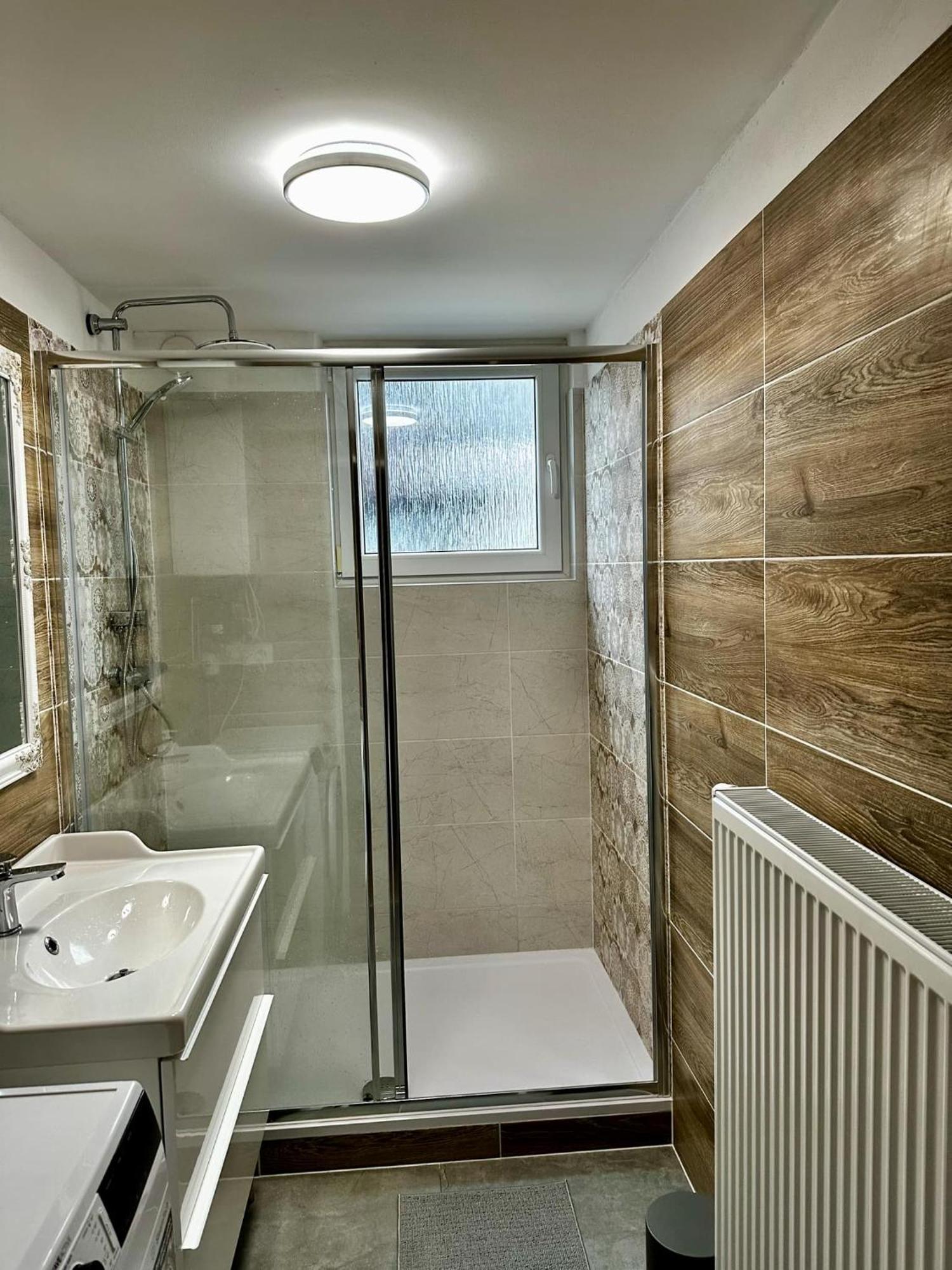 Apartmany Berlin - 로끼뜨니쩨나드이제로우 외부 사진